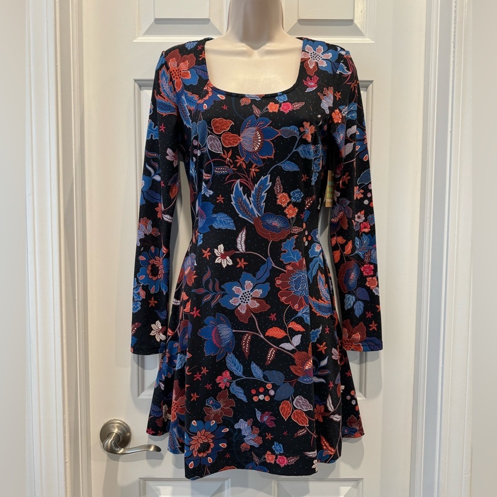 Title Nine floral Dream Square Neck Long Sleeve Dress Jardin - Picture 9 of 11